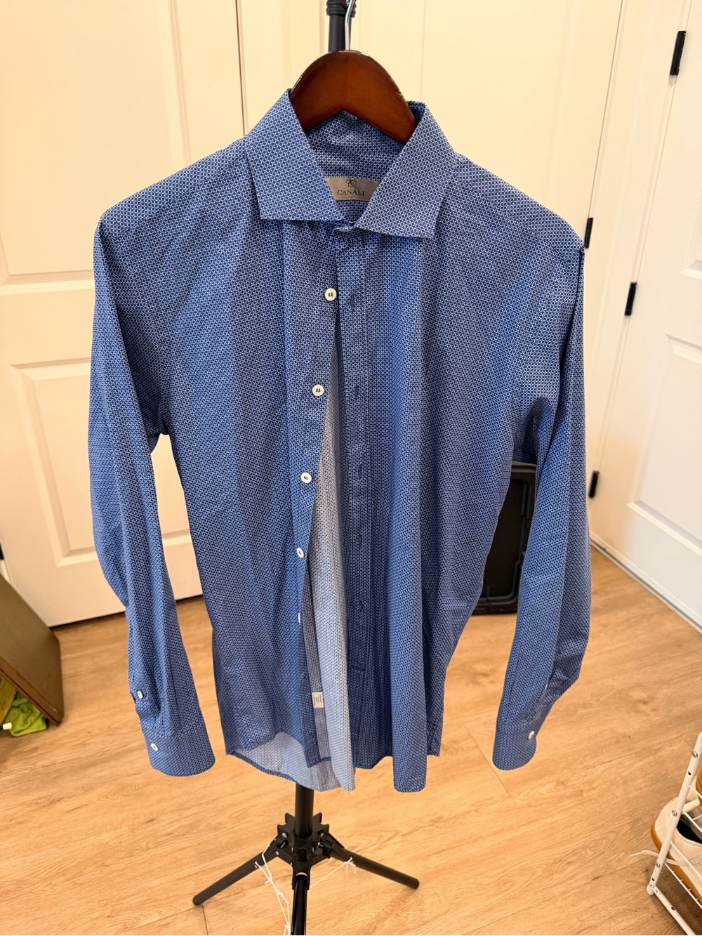 Canali Men's Navy Micro-Pattern Dress Shirt Size Large